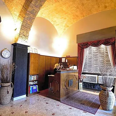 Felice 2* Řím