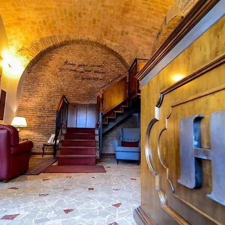 Felice Отель 2*